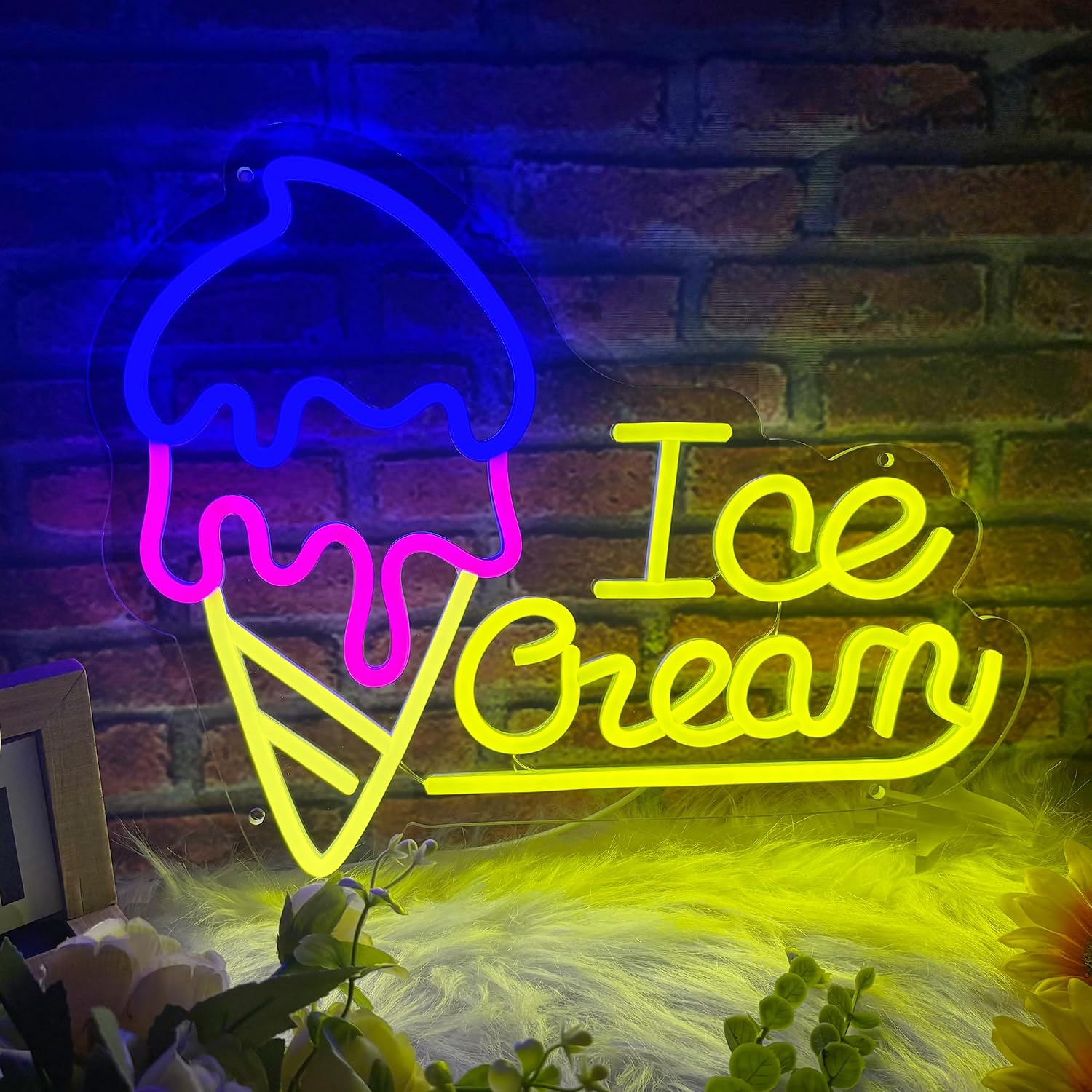Ice Cream Neon Sign Dimmable D - огляд і ціна Neon Sign Party