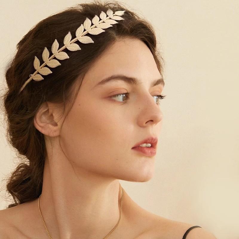 【B】Retro Gold Color Leaf Headb - огляд і ціна Event Suppliers